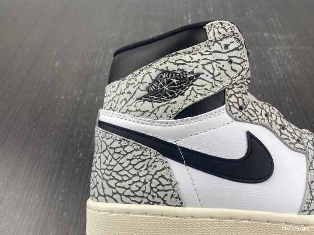 OG Jordan High White Cement DZ5485-052 1 Air 1119